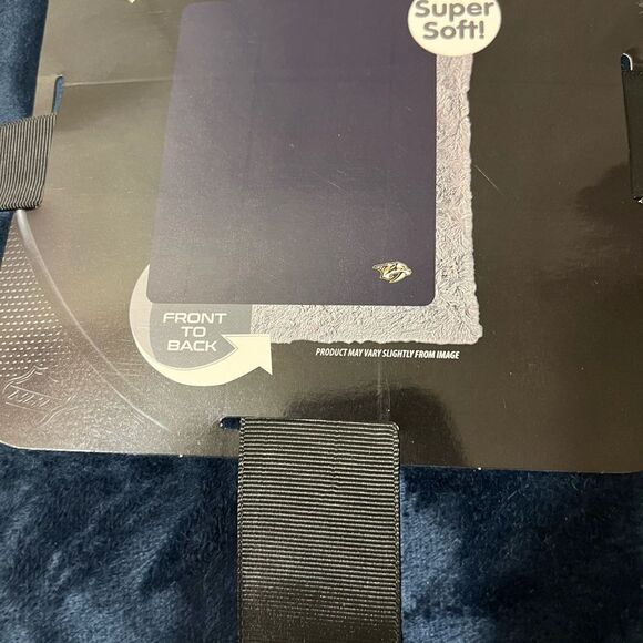 Predators NHL, Large 48"x60" Super Soft Fleece faux mink reverse Throw Blanket​​ - Picture 4 of 6